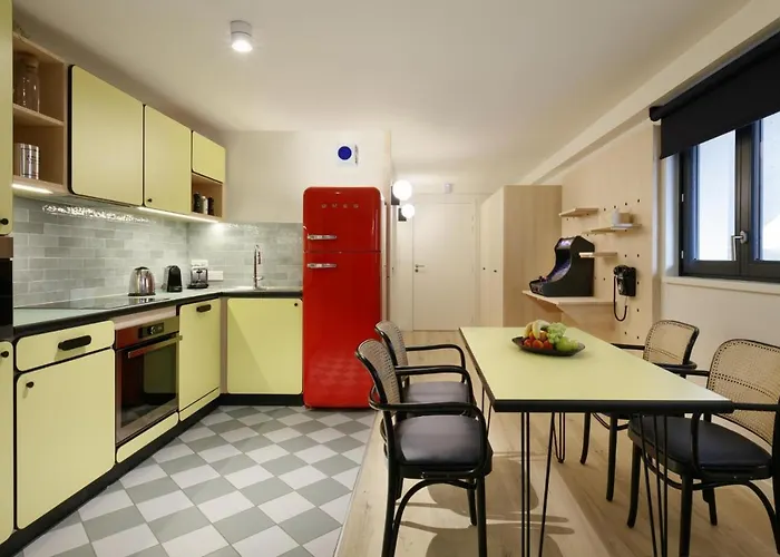 Bellamy Aparthotel