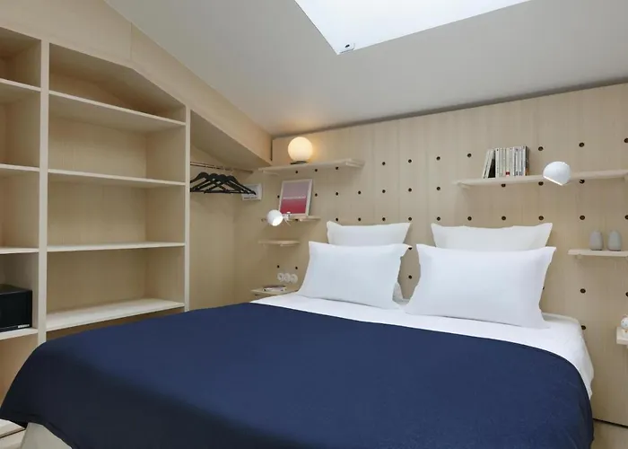 Bellamy Aparthotel 4*
