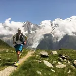 Bellamy شقة فندقية 4*
