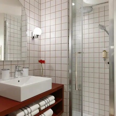 Bellamy Aparthotel