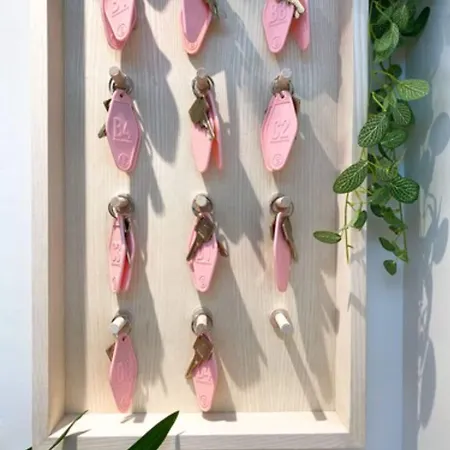 Bellamy شقة فندقية 4*